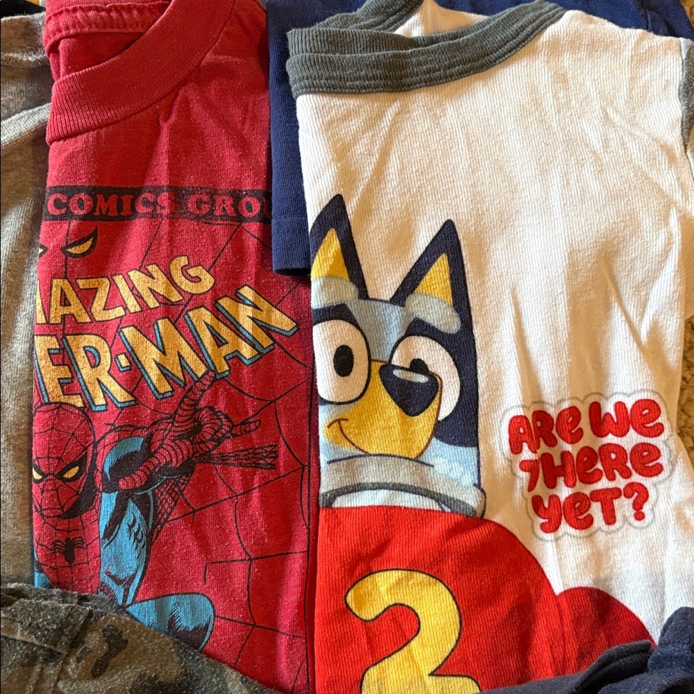 2T bundle shirts 2T lot boys - Picture 2 of 2